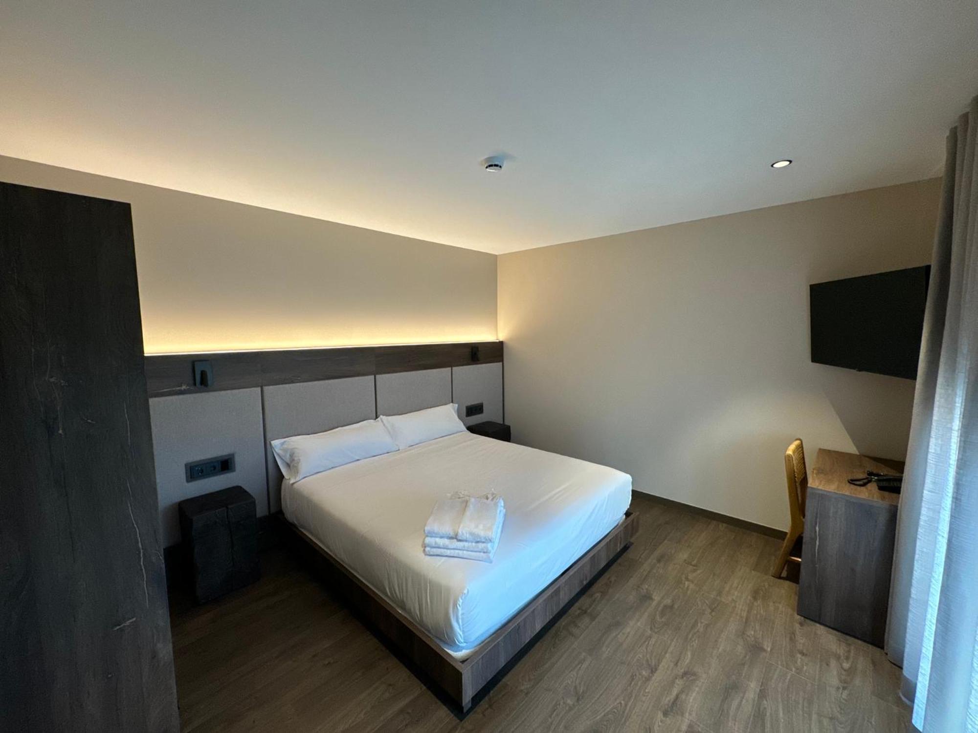 Hotel Rural Finca La Desa Miajadas 外观 照片