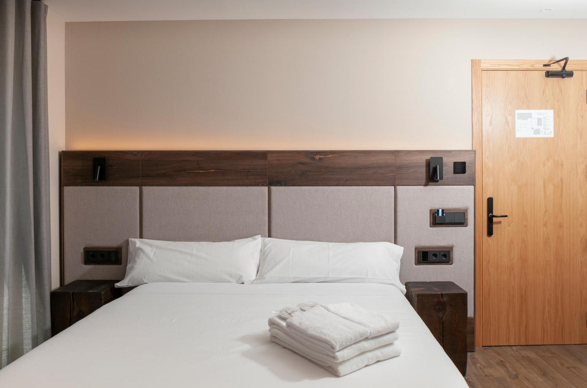 Hotel Rural Finca La Desa Miajadas 外观 照片