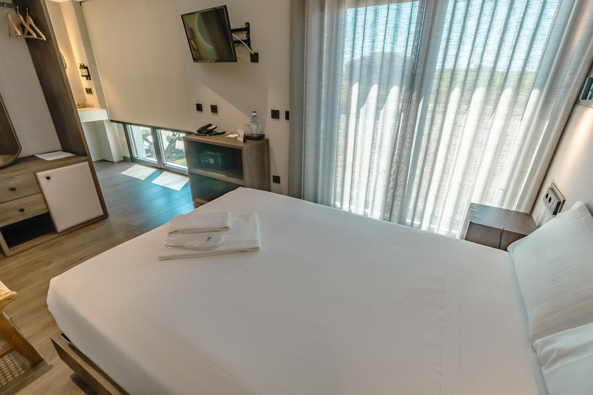 Hotel Rural Finca La Desa Miajadas 外观 照片