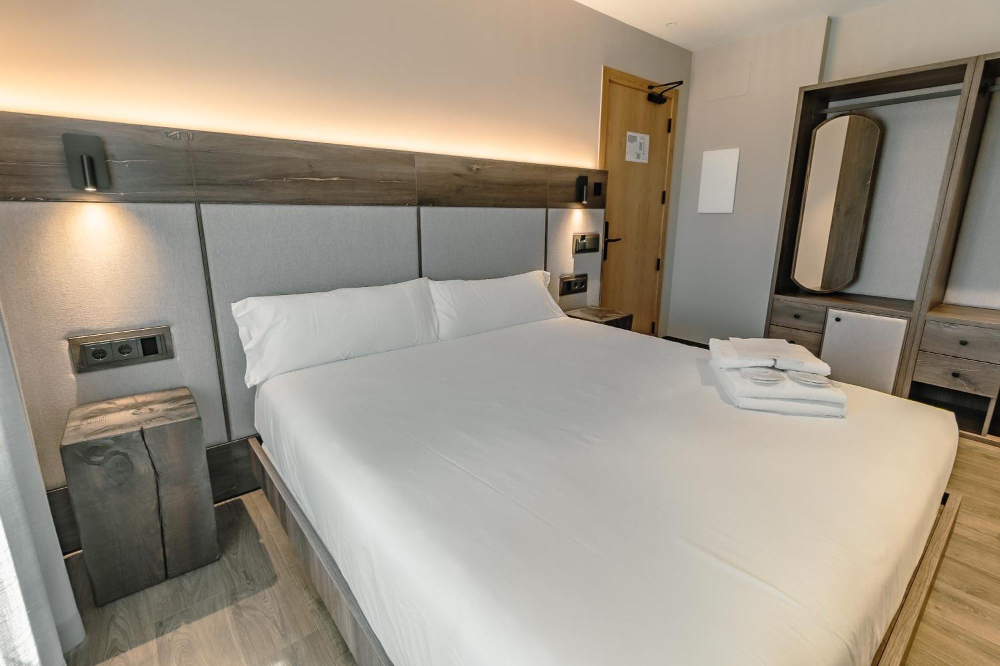 Hotel Rural Finca La Desa Miajadas 外观 照片