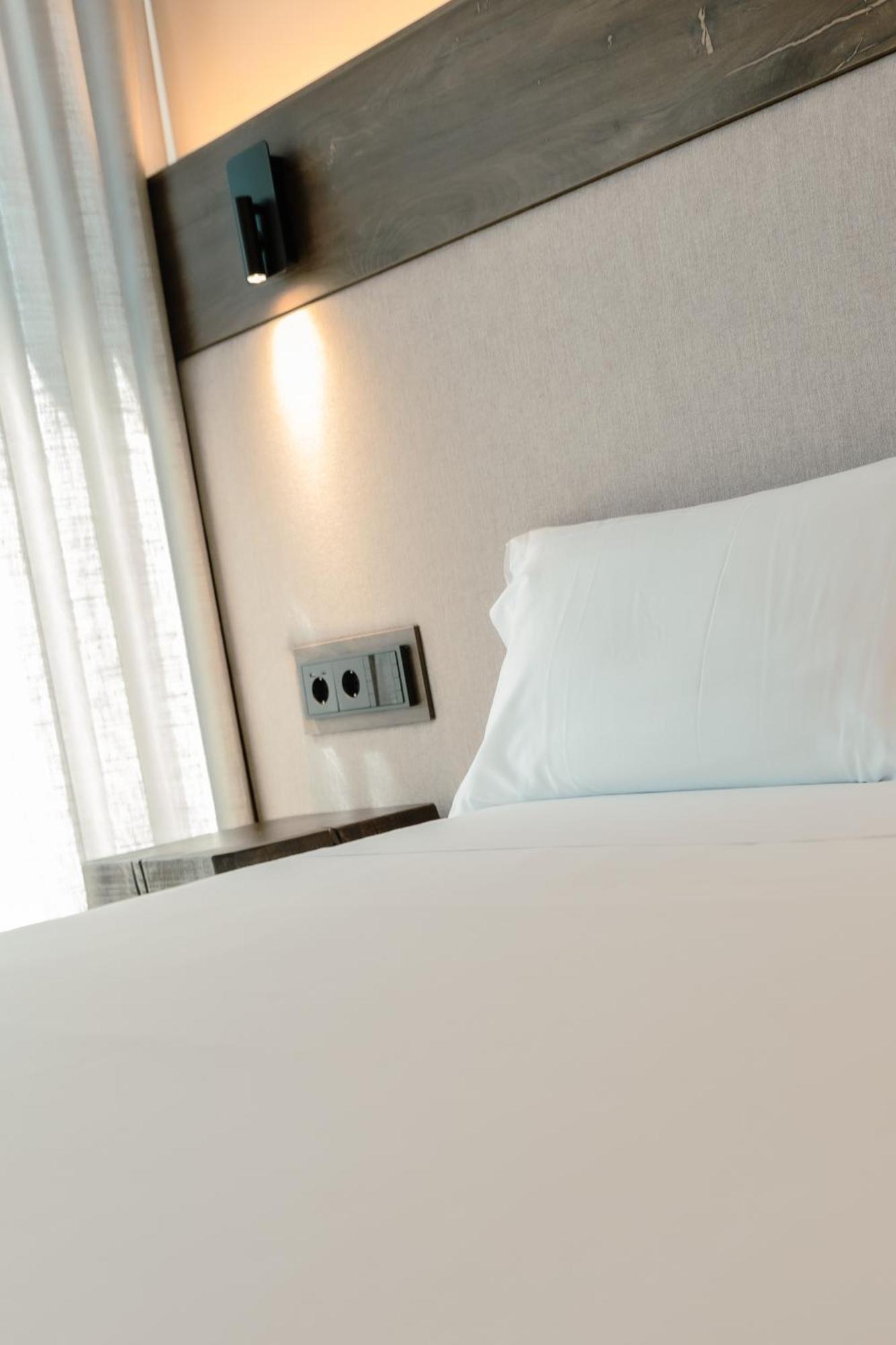 Hotel Rural Finca La Desa Miajadas 外观 照片